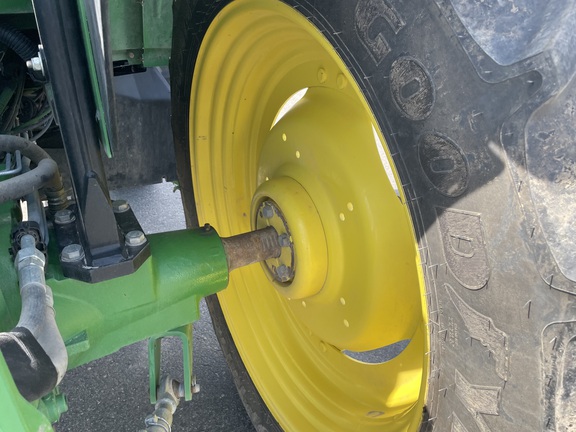 2018 John Deere 6110M Tractor