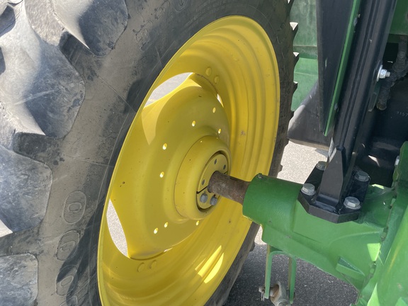 2018 John Deere 6110M Tractor