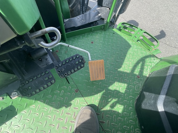 2018 John Deere 6110M Tractor