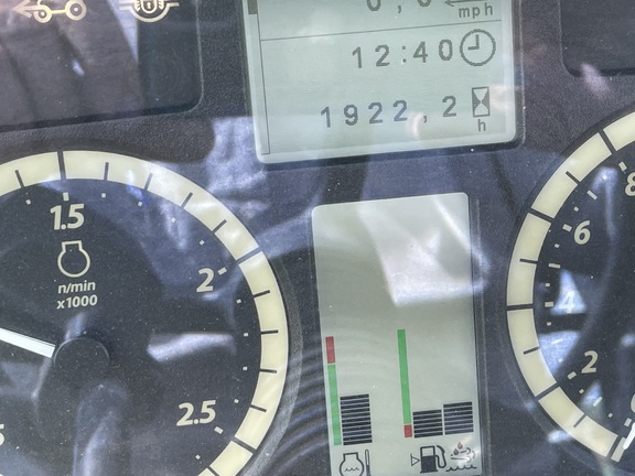 2018 John Deere 6110M Tractor