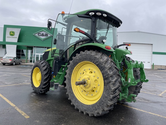 2019 John Deere 7210R Tractor