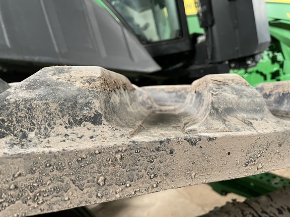 2022 John Deere 8RT 370 Tractor Rubber Track