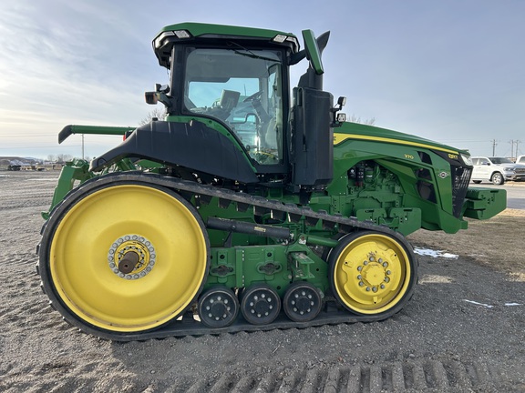 2022 John Deere 8RT 370 Tractor Rubber Track