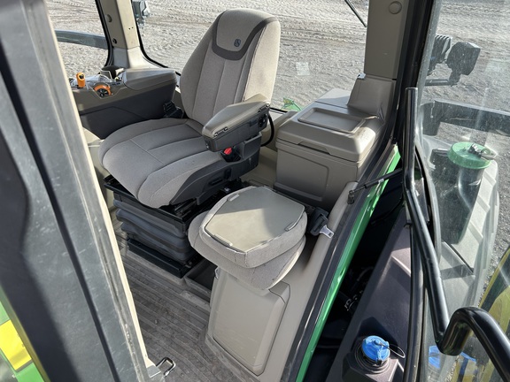 2022 John Deere 8RT 370 Tractor Rubber Track