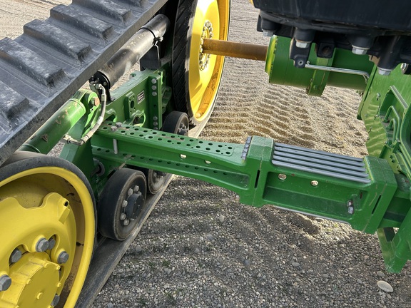 2022 John Deere 8RT 370 Tractor Rubber Track