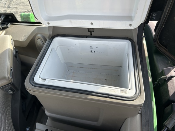 2022 John Deere 8RT 370 Tractor Rubber Track