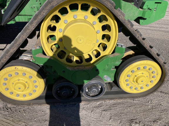 2023 John Deere 8RX 370 Tractor Rubber Track