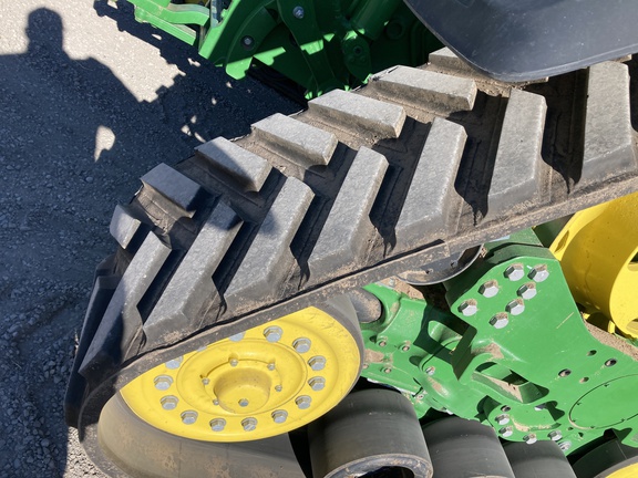 2023 John Deere 8RX 370 Tractor Rubber Track