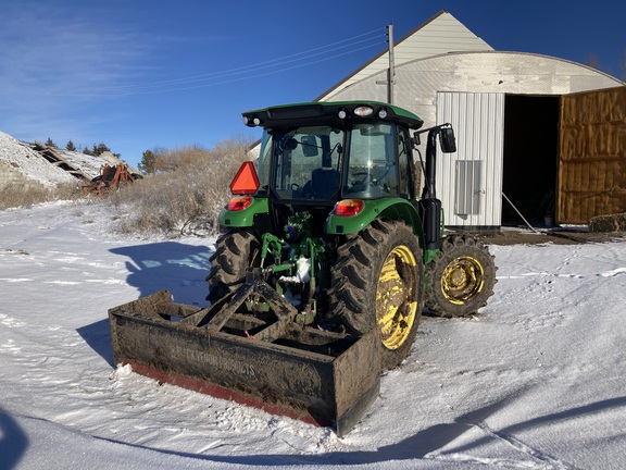 2022 John Deere 5115M Tractor