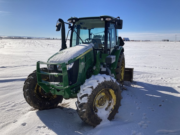 2022 John Deere 5115M Tractor