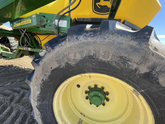 2006 John Deere 730 Air Seeder