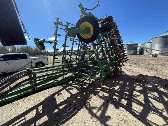 2002 John Deere 730 Air Seeder