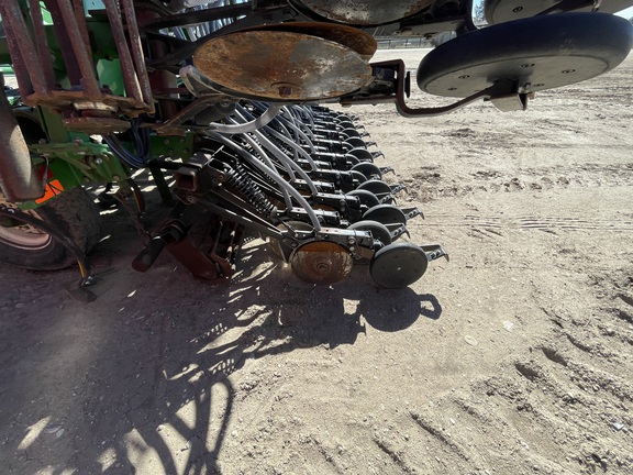 2002 John Deere 730 Air Seeder