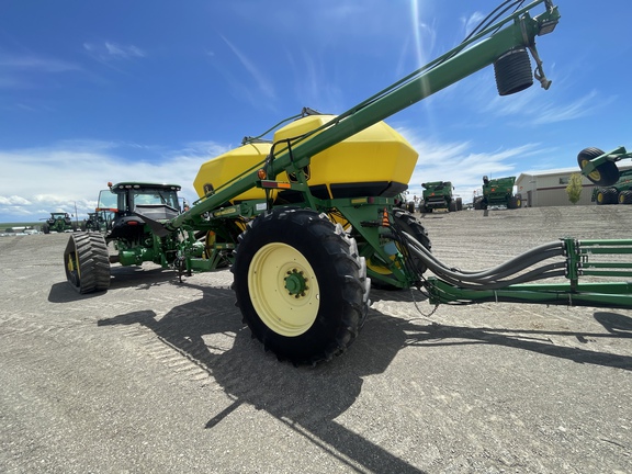2002 John Deere 730 Air Seeder