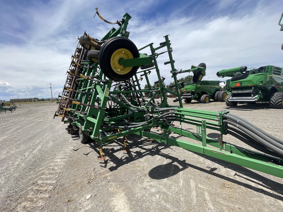 2002 John Deere 730 Air Seeder