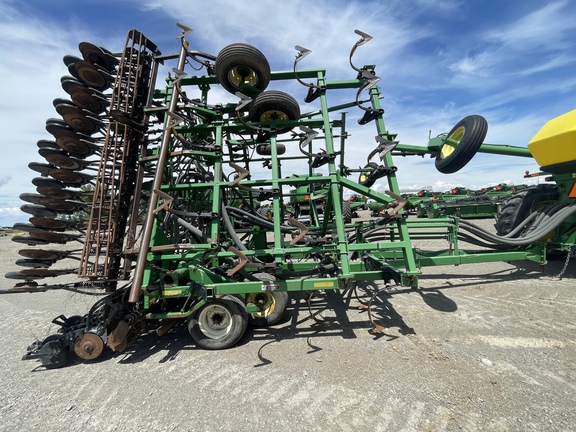 2002 John Deere 730 Air Seeder