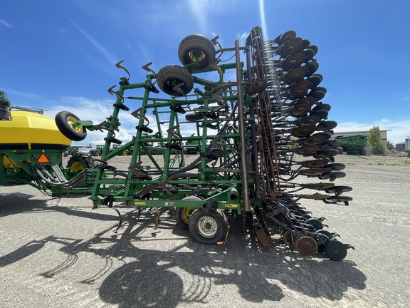 2002 John Deere 730 Air Seeder