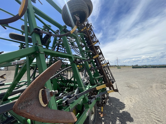 2002 John Deere 730 Air Seeder