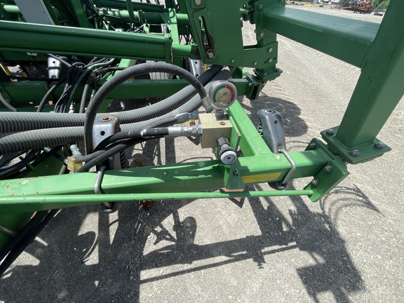 2002 John Deere 730 Air Seeder