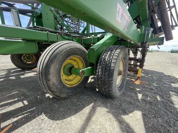 2002 John Deere 730 Air Seeder