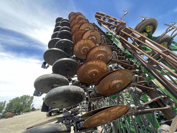 2002 John Deere 730 Air Seeder