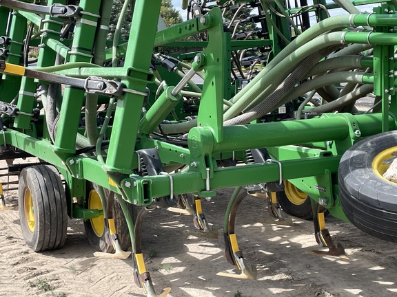 2017 John Deere 730 Air Seeder