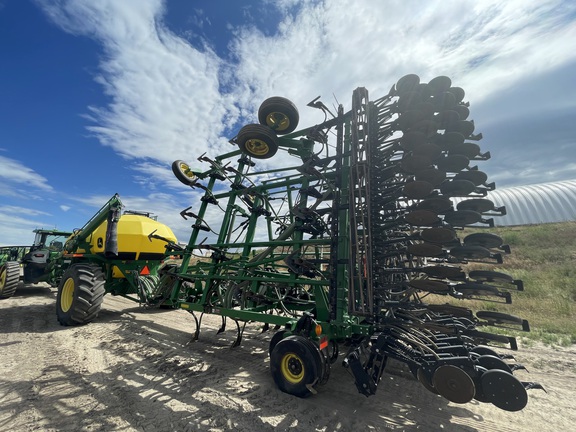 2017 John Deere 730 Air Seeder