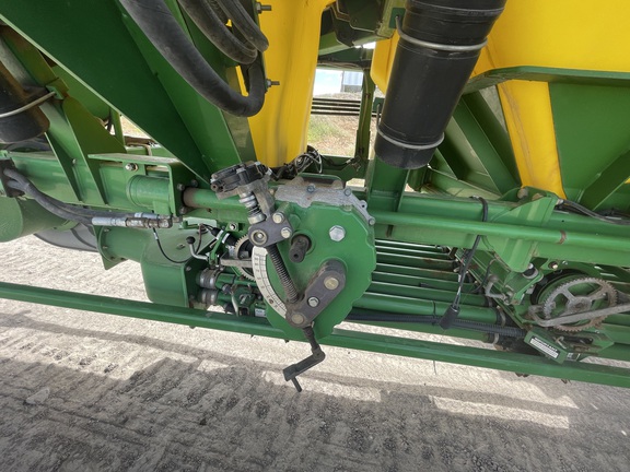 2017 John Deere 730 Air Seeder