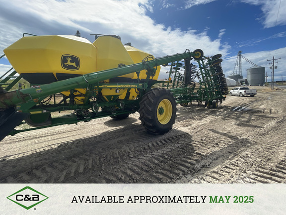 2017 John Deere 730 Air Seeder