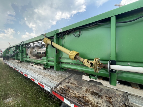 2010 John Deere 635F Header Combine