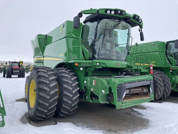 2022 John Deere S780 Combine