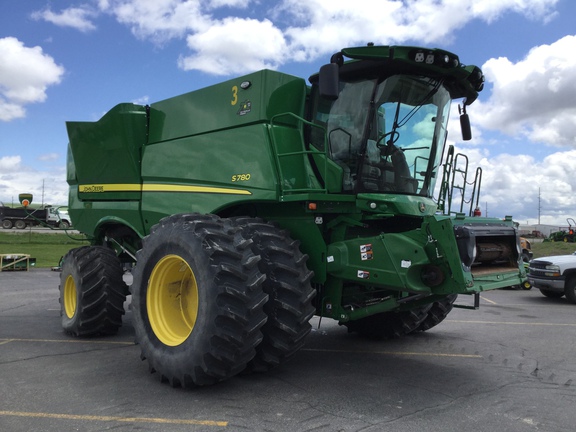 2022 John Deere S780 Combine