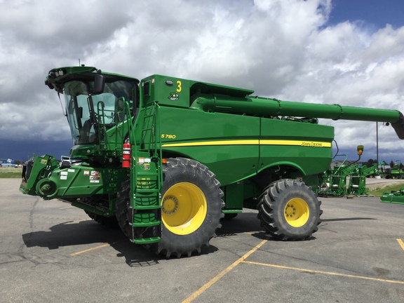 2022 John Deere S780 Combine