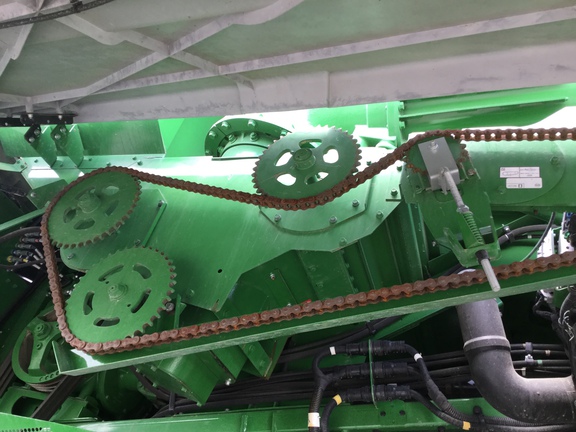 2022 John Deere S780 Combine