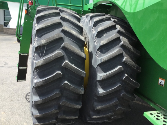 2022 John Deere S780 Combine