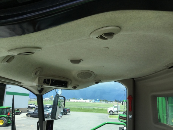 2022 John Deere S780 Combine