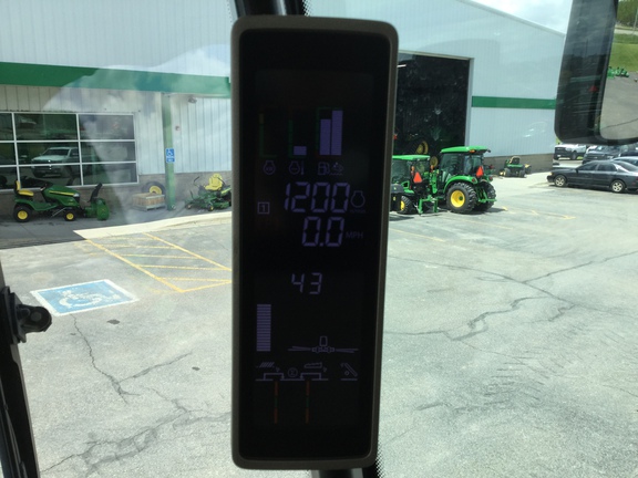 2022 John Deere S780 Combine