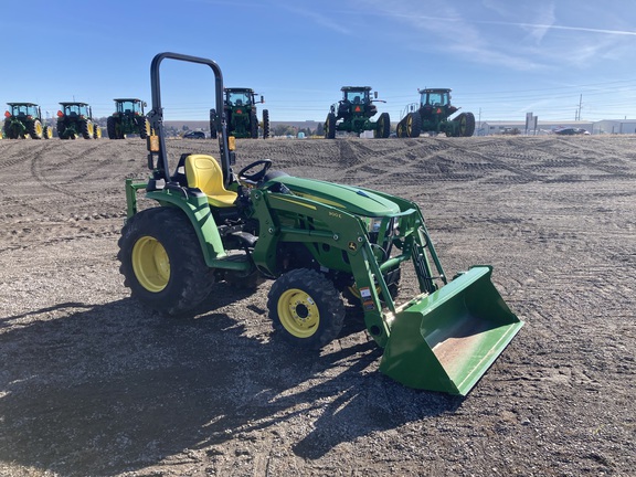 2022 John Deere 3025E Tractor Compact