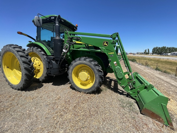 2015 John Deere 7210R Tractor