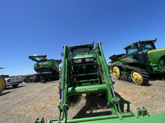 2015 John Deere 7210R Tractor