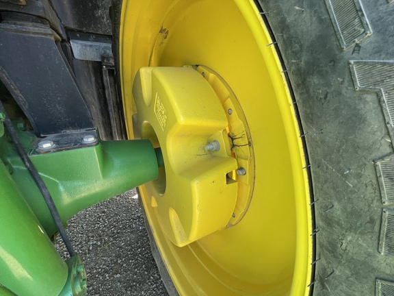 2015 John Deere 7210R Tractor