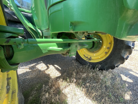 2015 John Deere 7210R Tractor