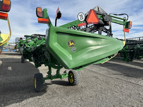 2024 John Deere HD35R Header Combine