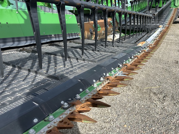 2024 John Deere HD35R Header Combine