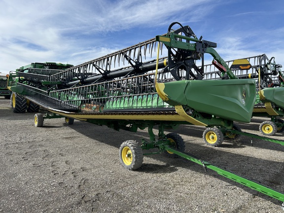 2024 John Deere HD35R Header Combine