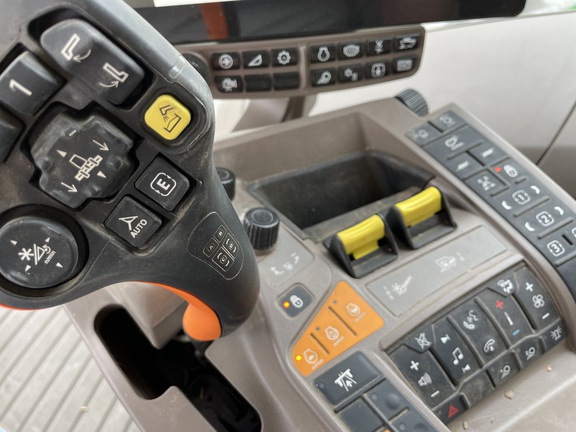 2024 John Deere S780 Combine