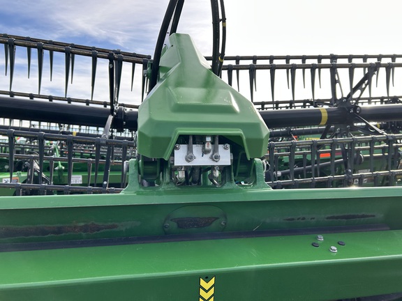 2024 John Deere HD35R Header Combine