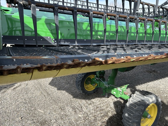 2024 John Deere HD35R Header Combine