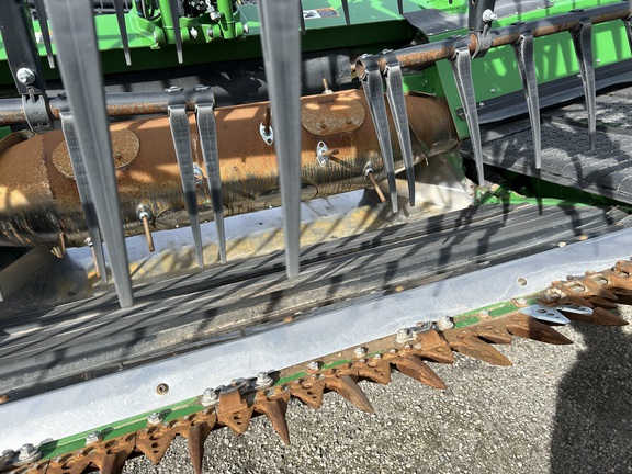 2024 John Deere HD35R Header Combine