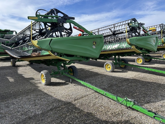 2024 John Deere HD35R Header Combine